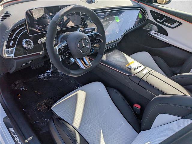 New 2026 Mercedes-Benz E 53 AMG e 4MATIC Sedan image 3
