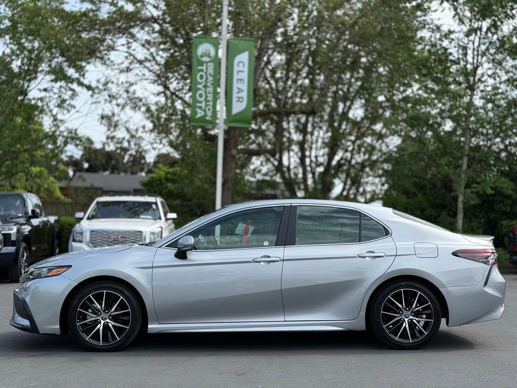 Certified 2023 Toyota Camry SE AWD/4WD image 2