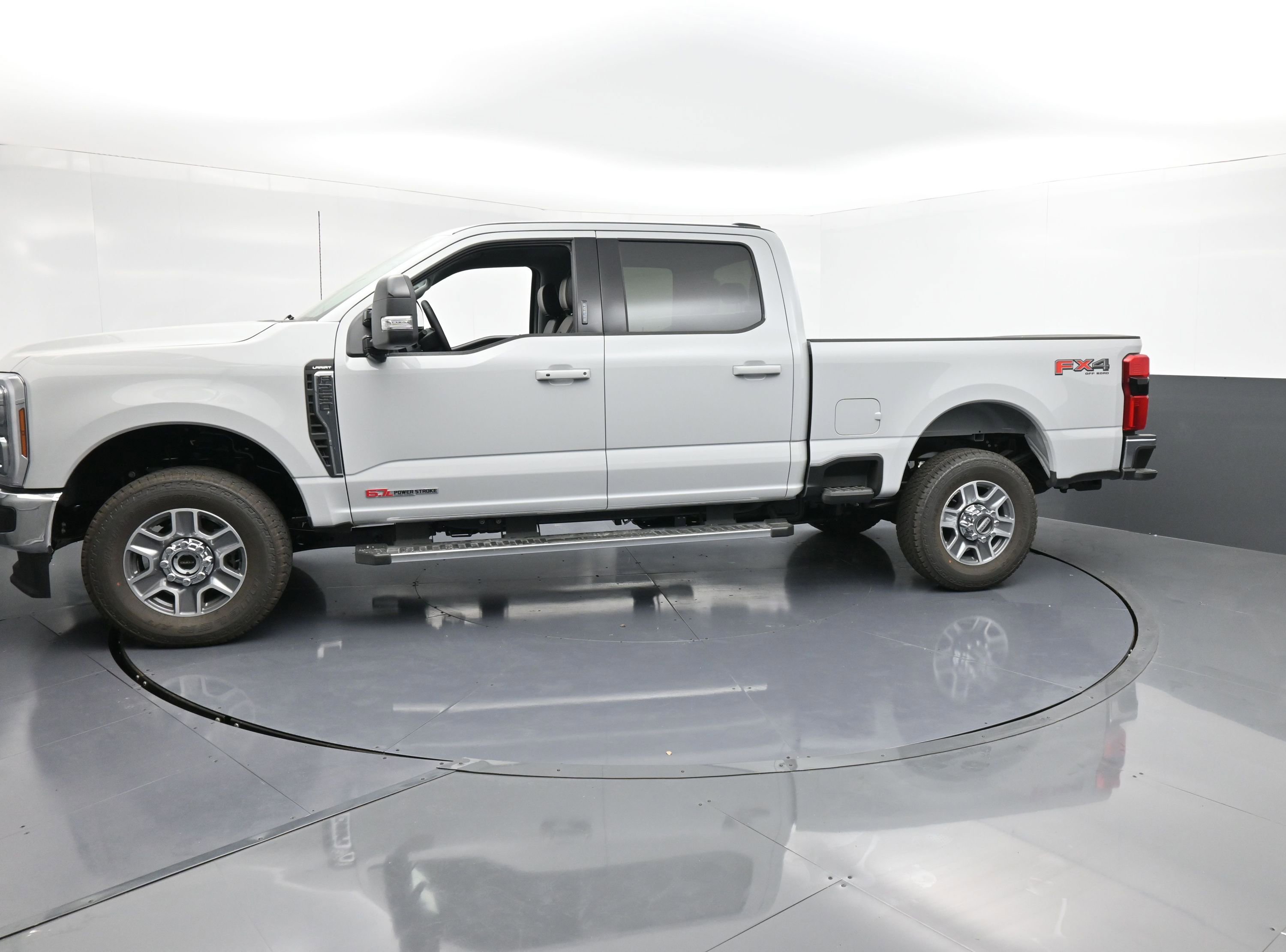 New 2026 Ford F250 Lariat image 5