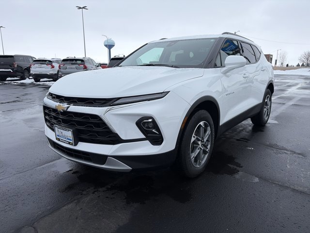 Used 2023 Chevrolet Blazer LT w/ Convenience Package image 9