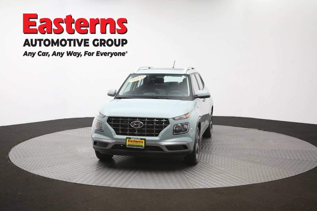 Used 2025 Hyundai Venue SEL FWD image 55