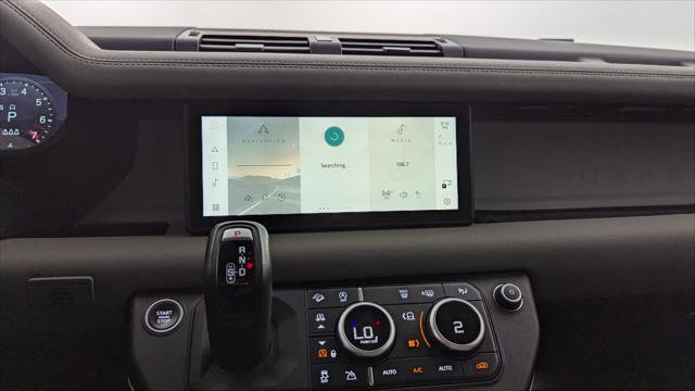 Used 2021 Land Rover Defender 90 S image 22