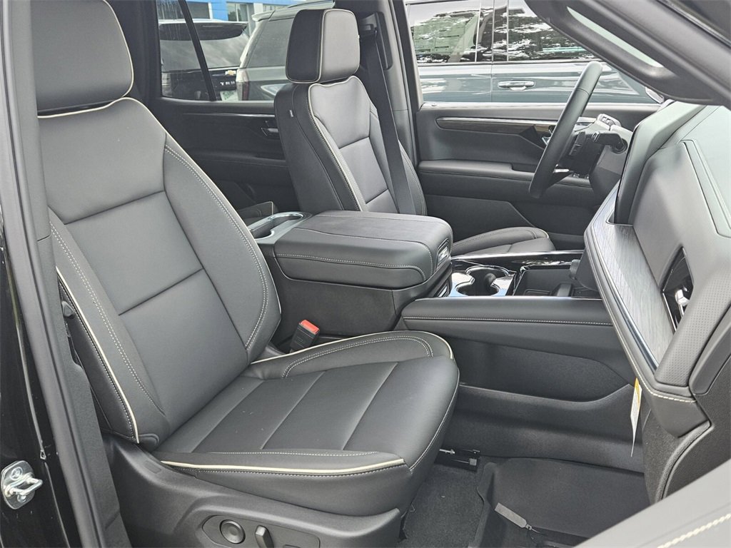 New 2026 Chevrolet Tahoe Premier image 12