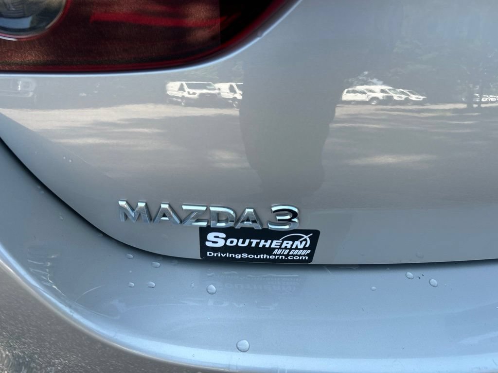 Used 2024 MAZDA MAZDA3 s FWD image 10