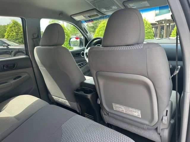 Used 2014 Toyota Tacoma PreRunner w/ SR5 Package RWD image 31