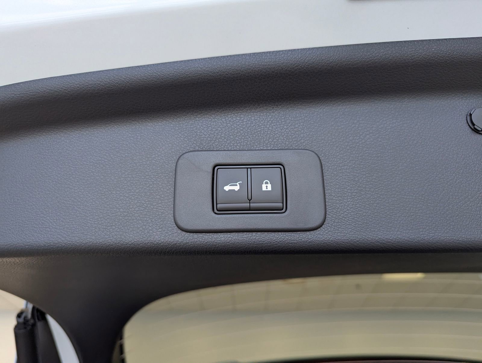 New 2025 Nissan Murano SV AWD/4WD image 13