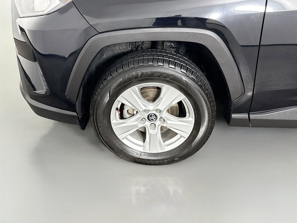 Used 2021 Toyota RAV4 XLE image 20