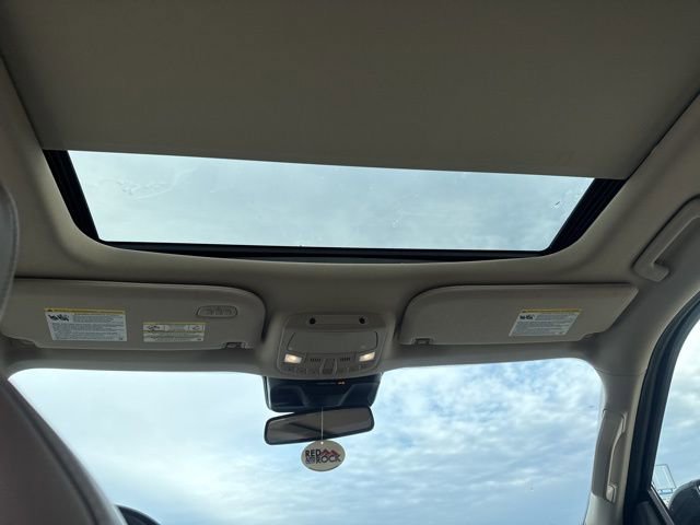 Used 2024 Ford Expedition Limited image 19