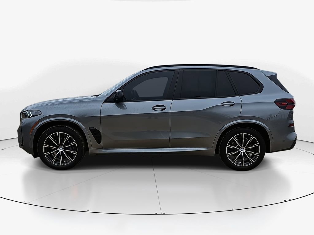 Used 2024 BMW X5 M60i w/ Executive Package image 4