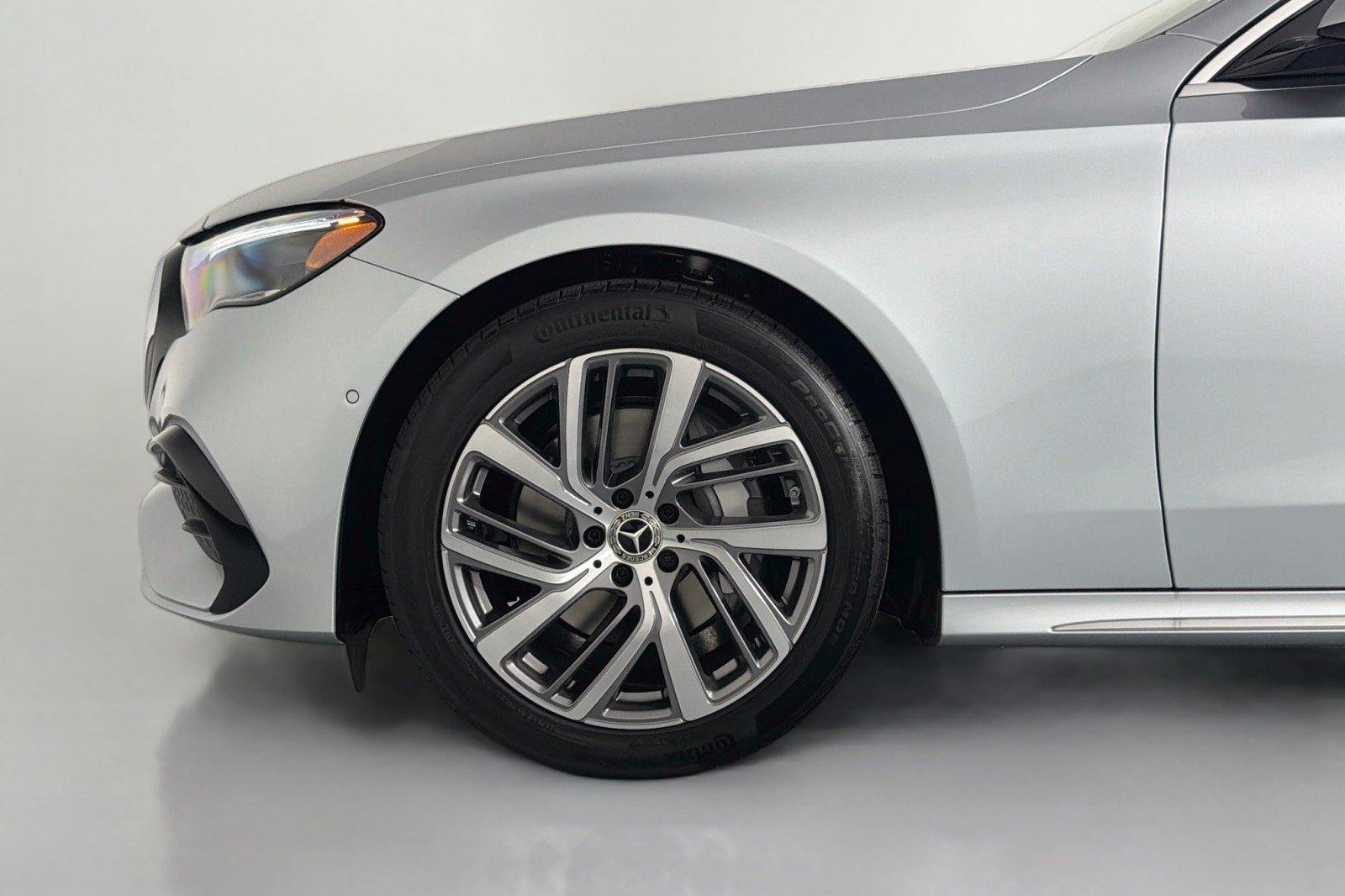 New 2027 Mercedes-Benz E 350 Sedan image 9