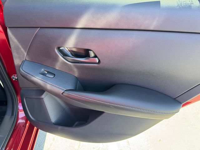 Used 2025 Nissan Sentra SV w/ All-Weather Package FWD image 10