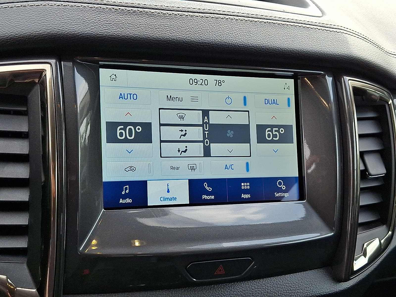 Used 2022 Ford Ranger Lariat AWD/4WD image 16