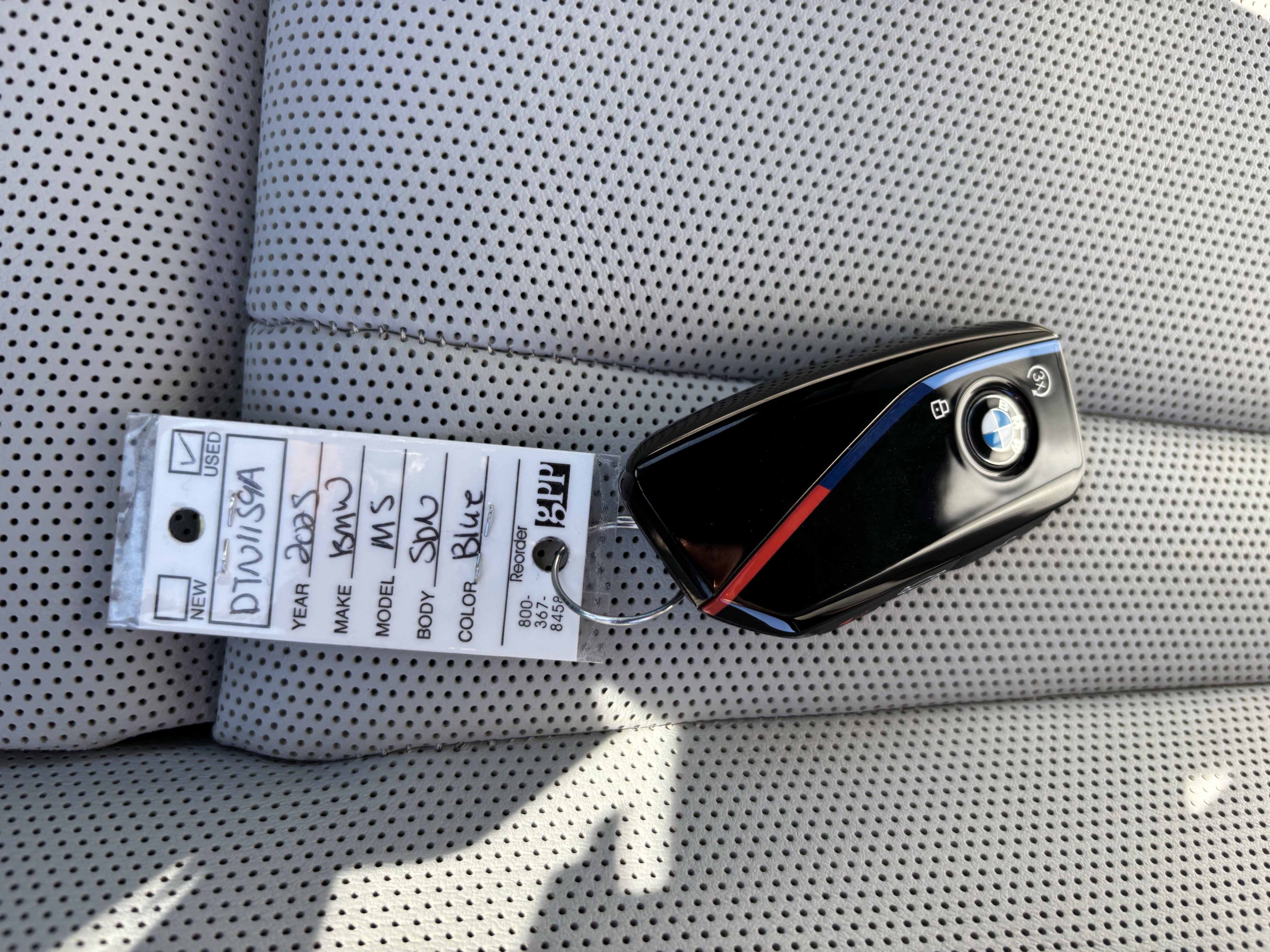 Used 2025 BMW M5 w/ Carbon Package AWD/4WD image 38