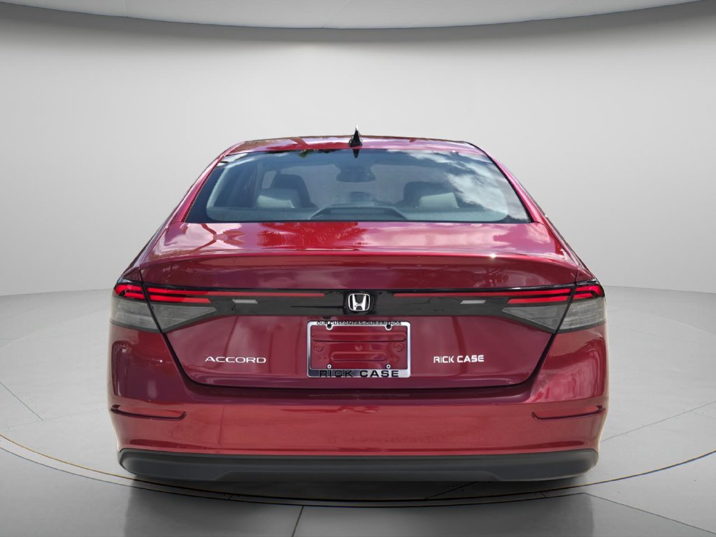 Certified 2026 Honda Accord SE image 6