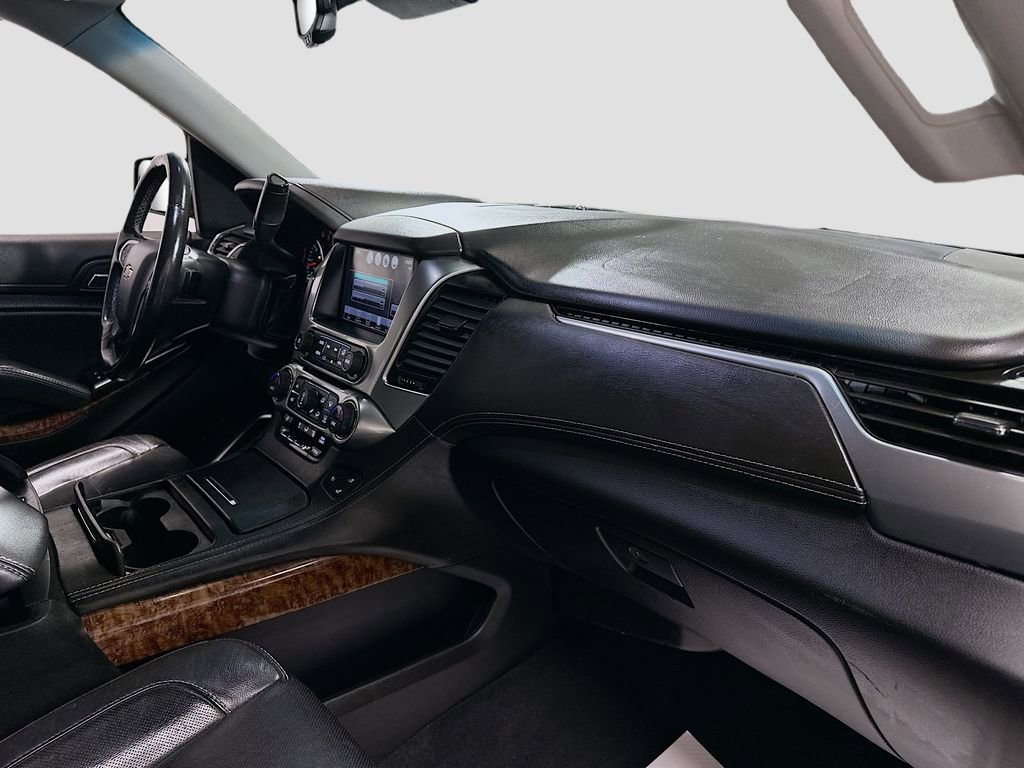 Used 2020 Chevrolet Tahoe Premier RWD image 31