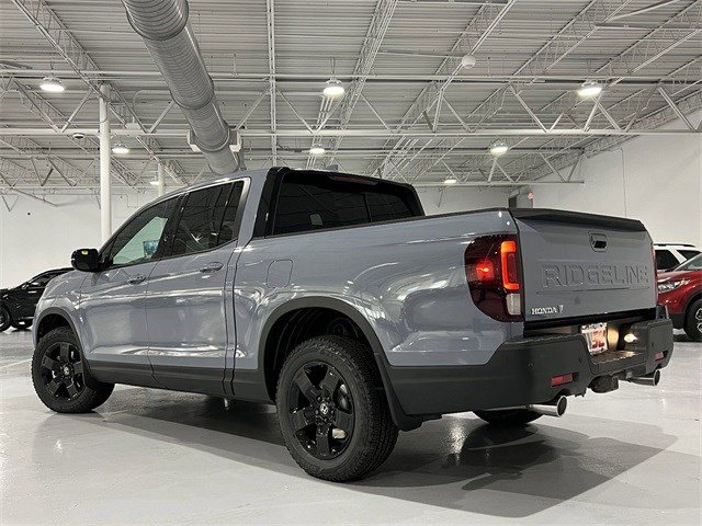 New 2026 Honda Ridgeline Black Edition image 11