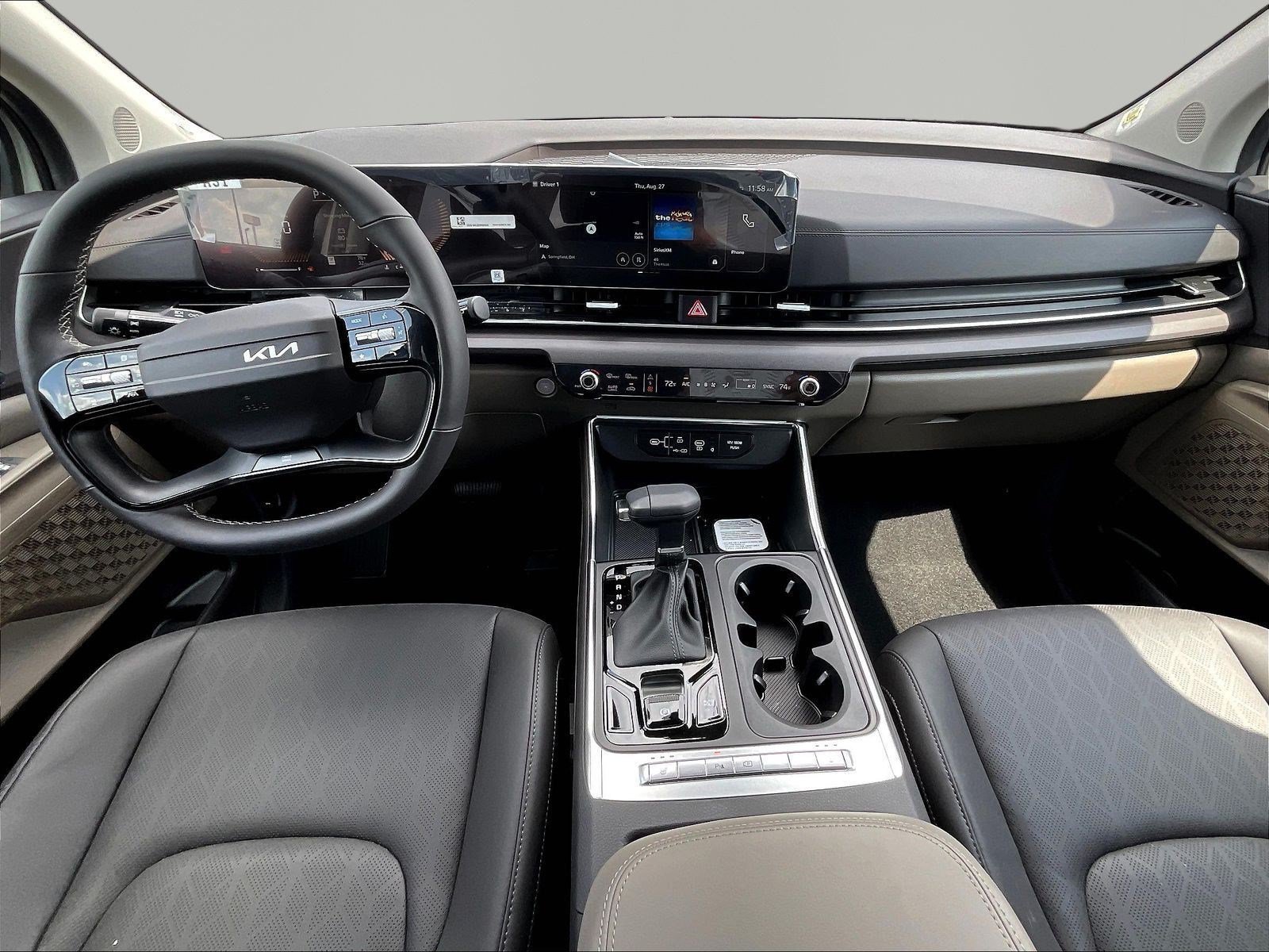 New 2027 Kia Carnival EX FWD image 10