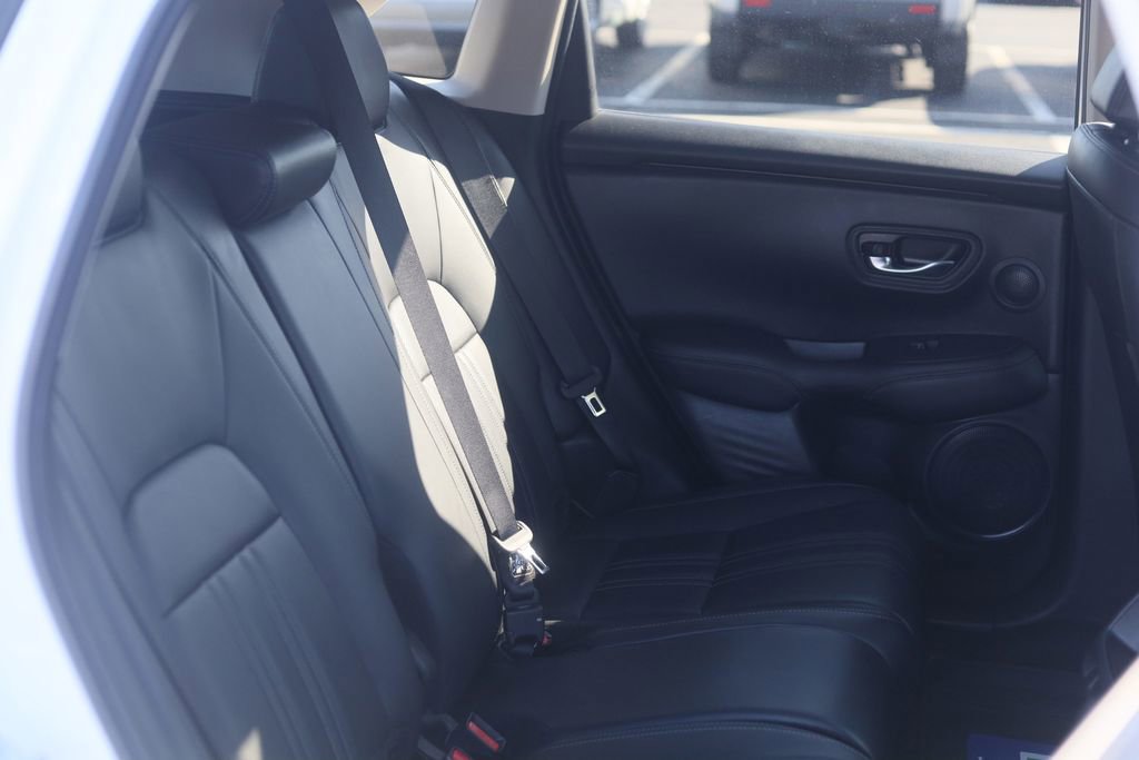 Used 2023 Honda HR-V EX-L image 19
