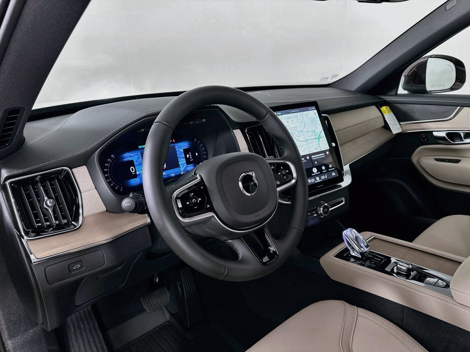 New 2026 Volvo XC90 B5 Core w/ Protection Package Premier AWD/4WD image 31