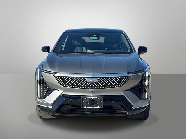 New 2026 Cadillac Optiq Luxury 2 image 12