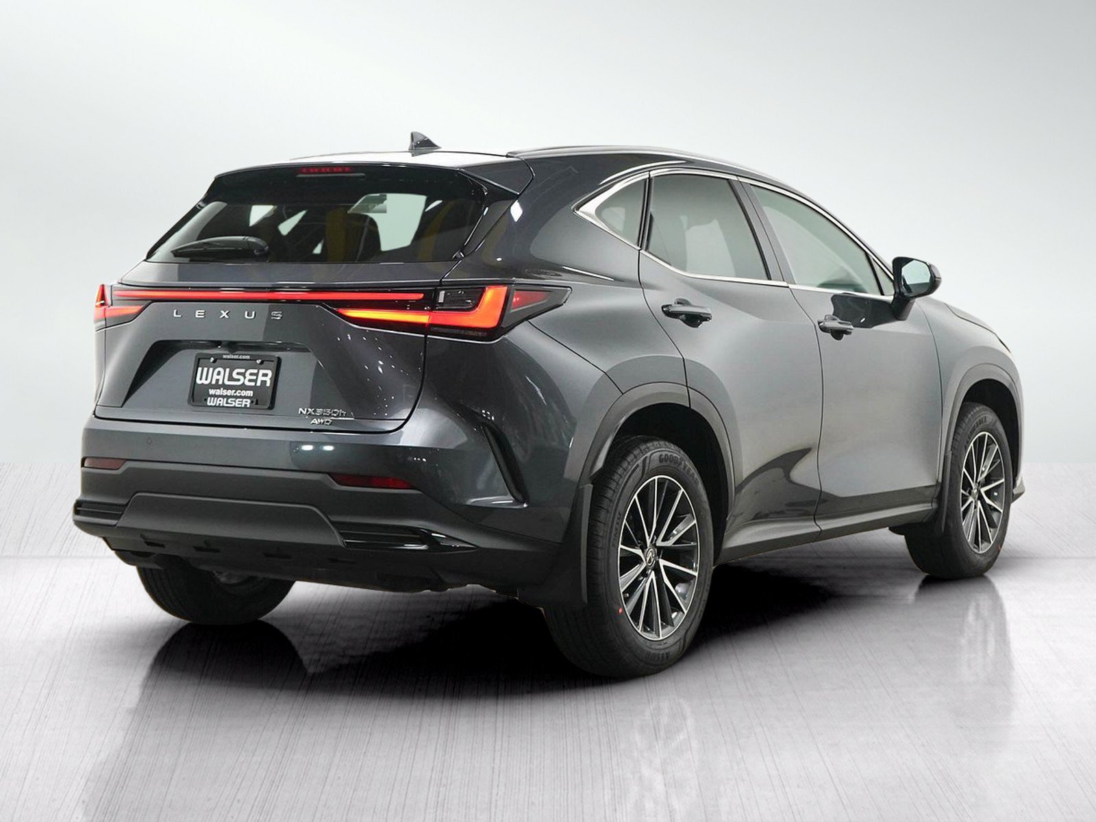 Used 2022 Lexus NX 350h AWD image 6