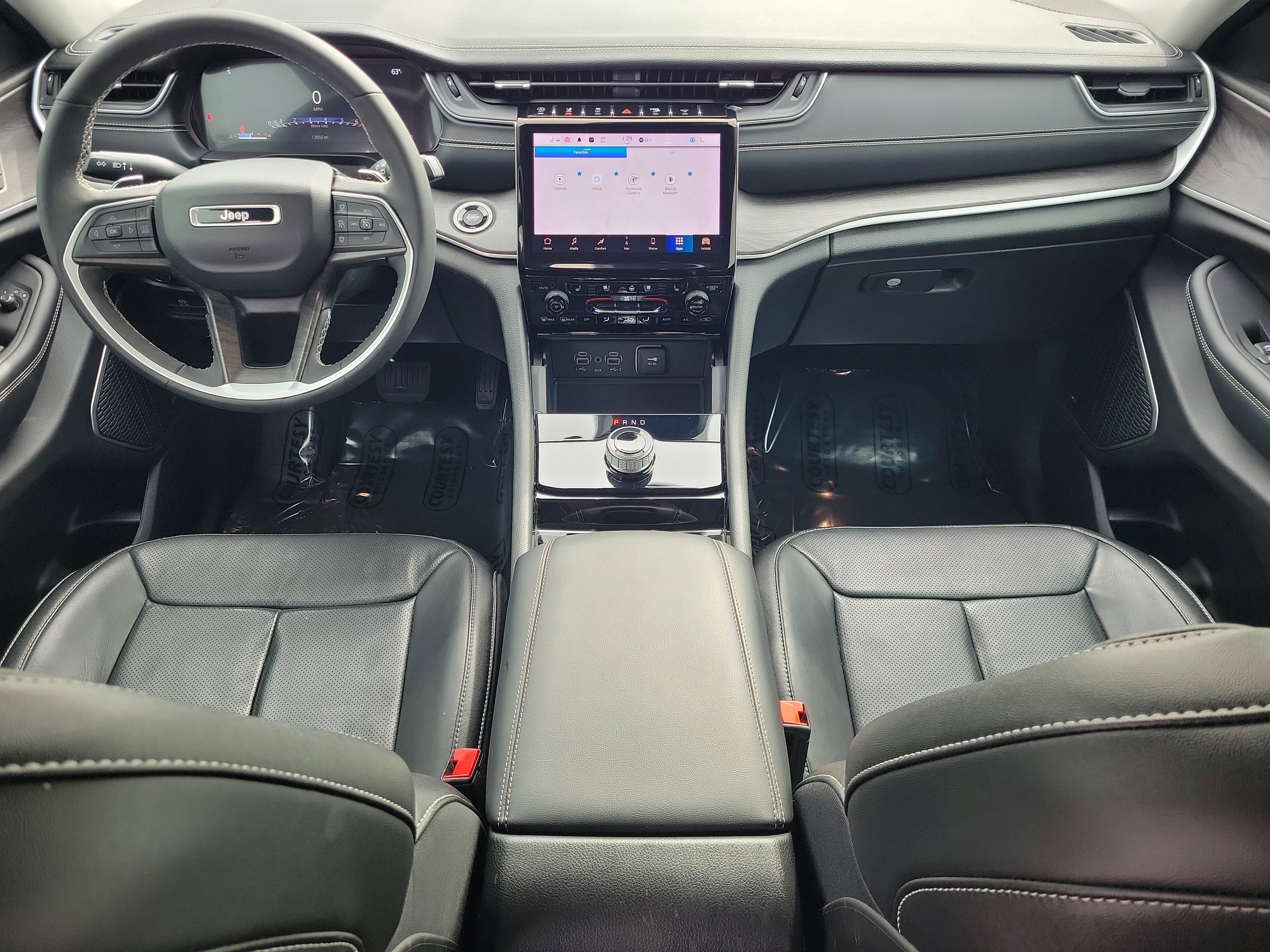 Used 2023 Jeep Grand Cherokee L Limited w/ Luxury Tech Group II image 13