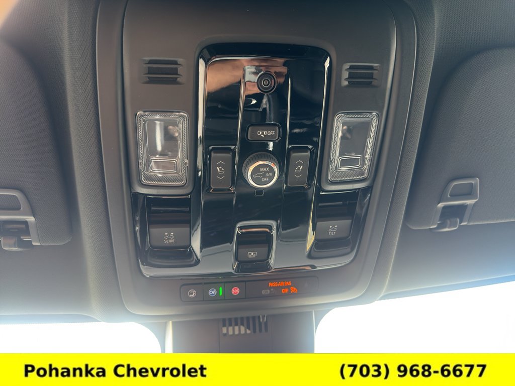 New 2026 Chevrolet Suburban Z71 w/ Comfort Package AWD/4WD image 18