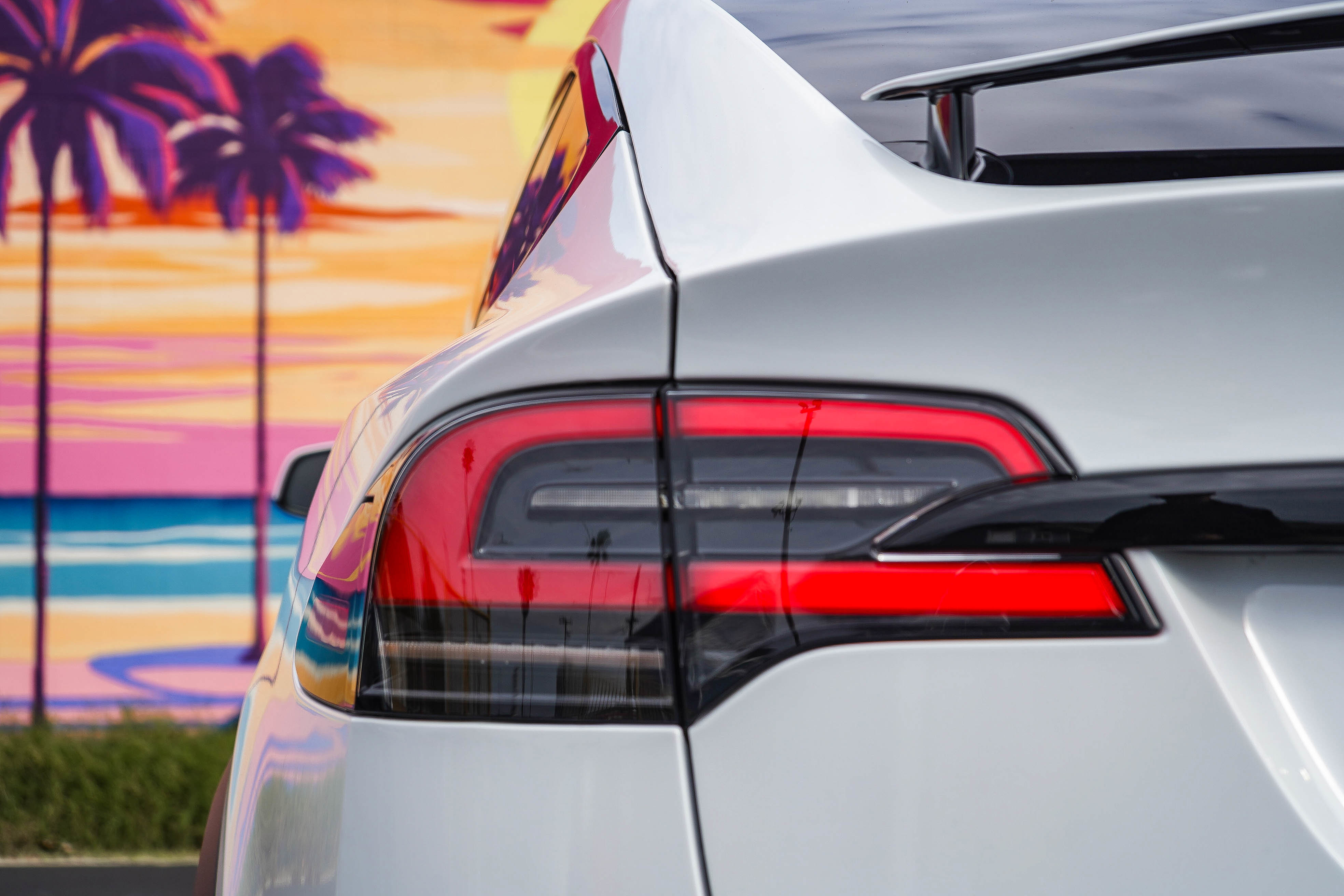 Used 2023 Tesla Model X Plaid image 12