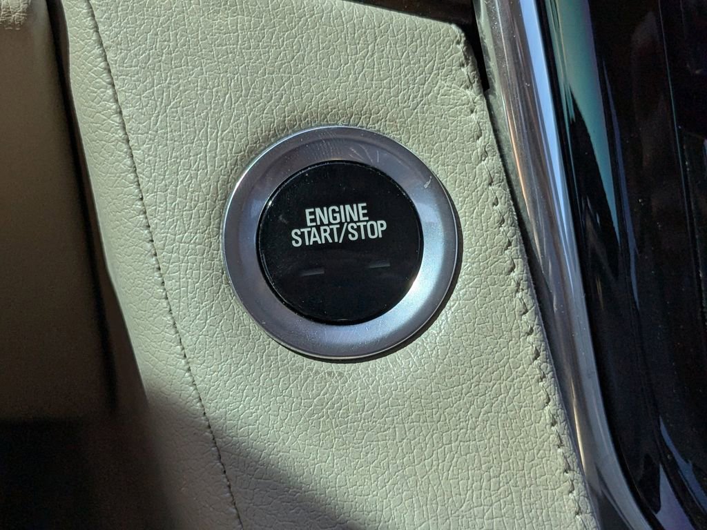 Used 2017 Cadillac Escalade Luxury image 26