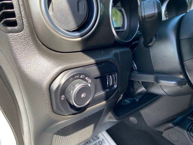 Used 2023 Jeep Wrangler Unlimited Sahara w/ LED Lighting Group AWD/4WD image 27