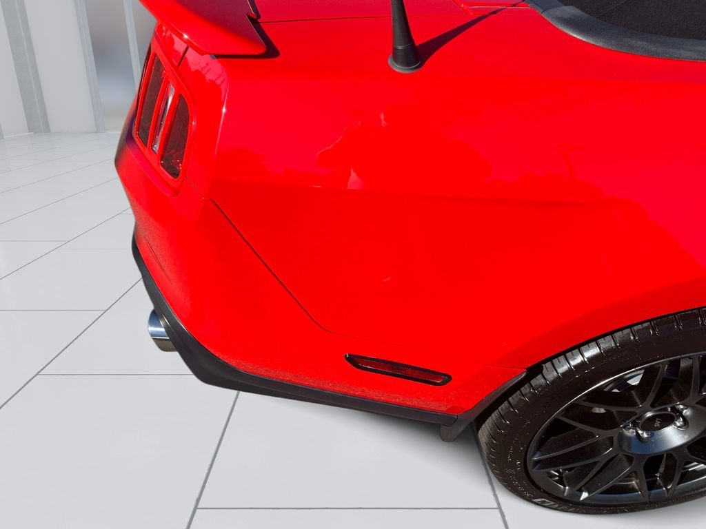 Used 2012 Ford Mustang Shelby GT500 w/ SVT Performance Pkg RWD image 24