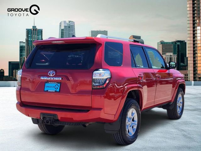 Used 2018 Toyota 4Runner SR5 AWD/4WD image 6