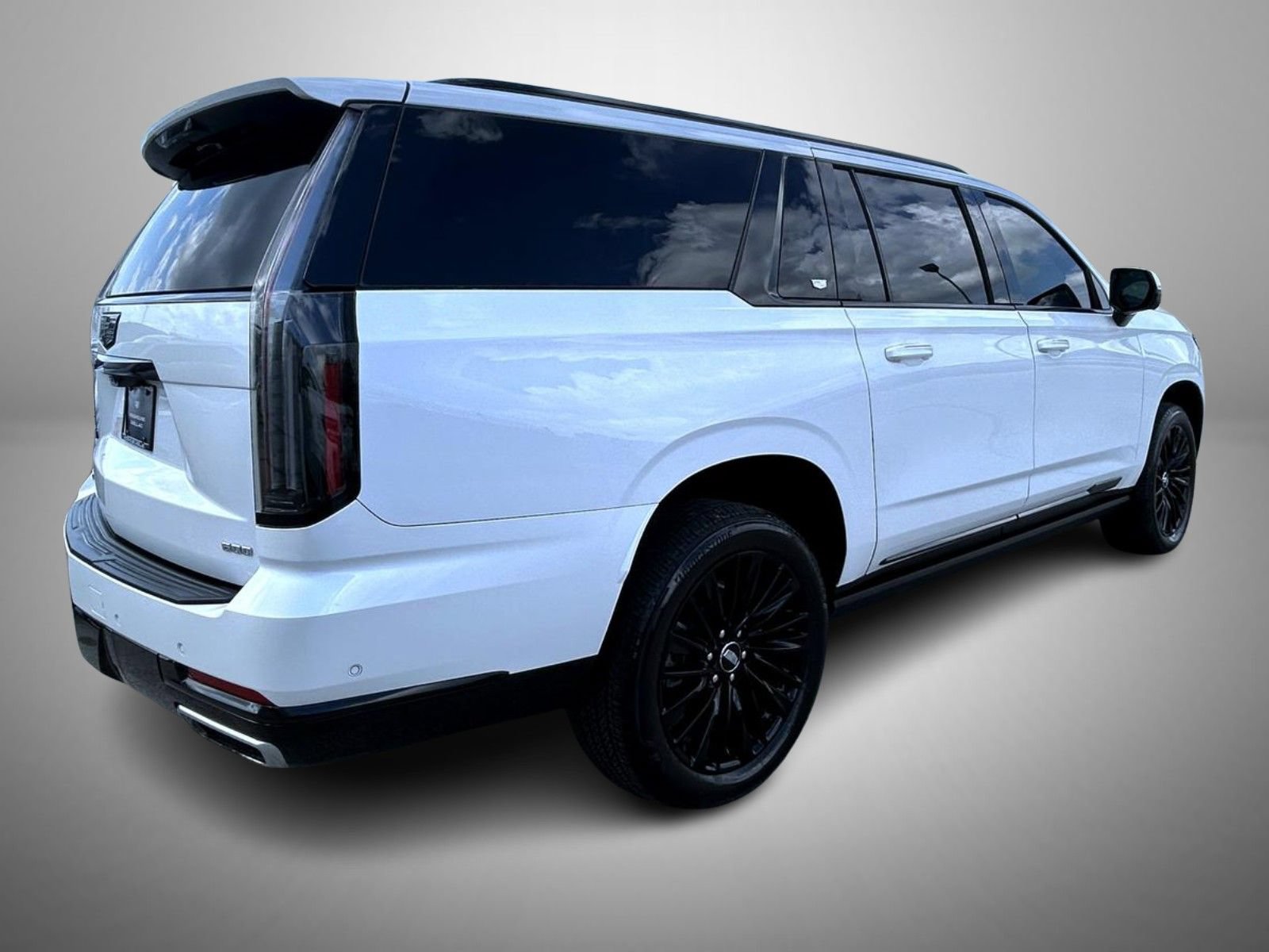 Certified 2025 Cadillac Escalade ESV Premium Luxury w/ Touring Package AWD/4WD image 5