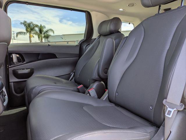 Used 2026 Kia Carnival SX Prestige image 22