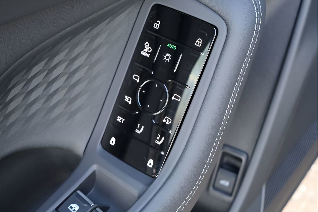 New 2026 Audi A6 Prestige AWD/4WD image 11