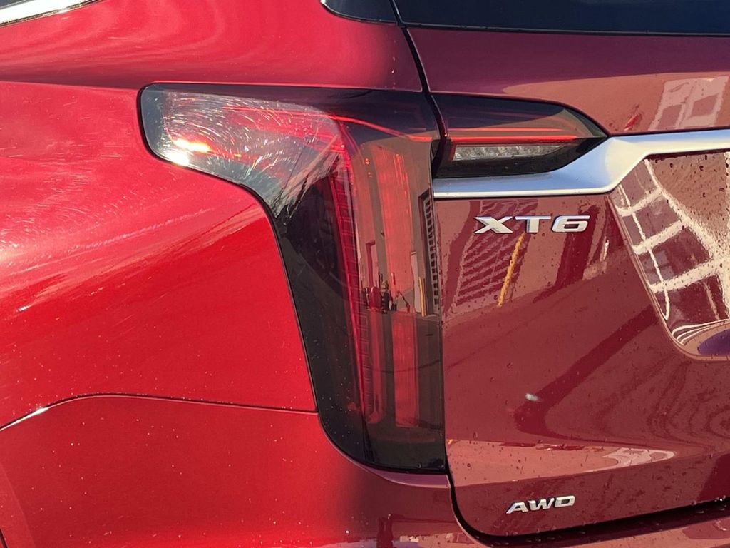 Used 2020 Cadillac XT6 Premium Luxury image 10