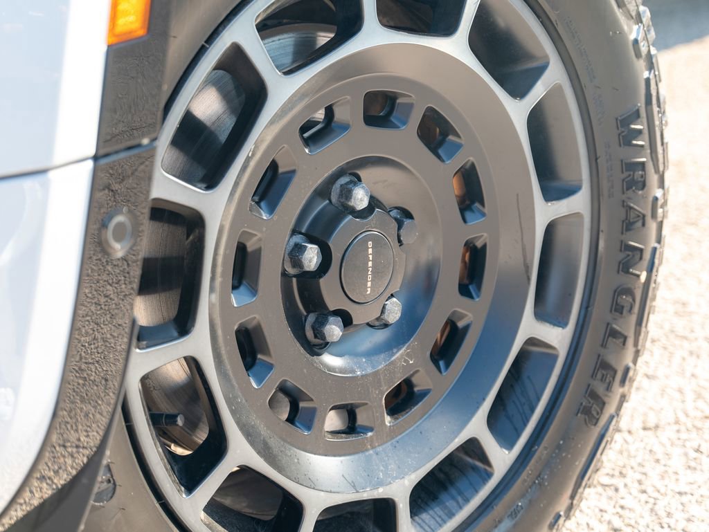 New 2026 Land Rover Defender 110 image 9