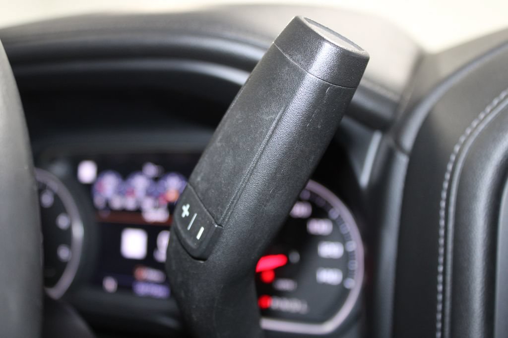 Used 2020 Chevrolet Silverado 3500 LTZ AWD/4WD image 40