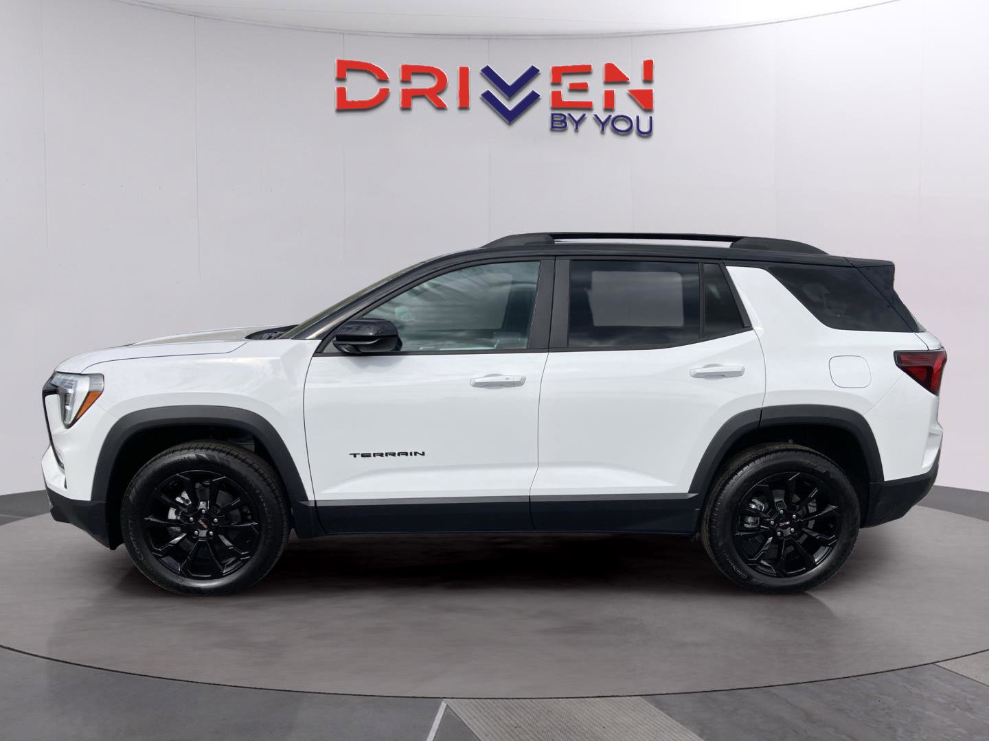 New 2026 GMC Terrain Elevation w/ Elevation Premium Package image 2