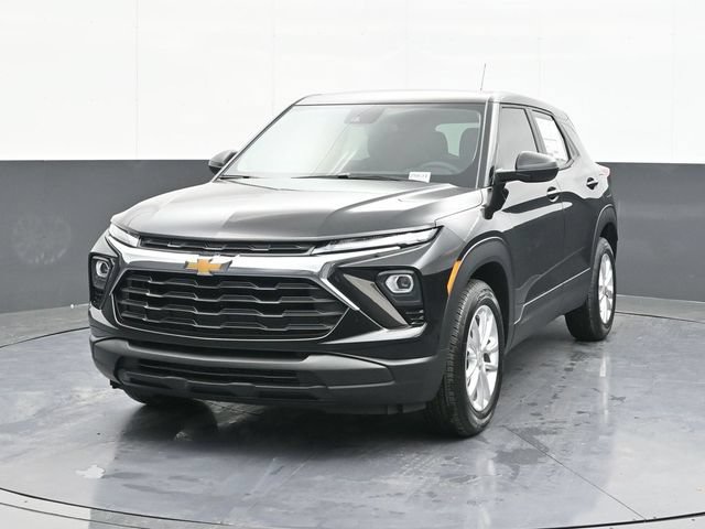 New 2026 Chevrolet TrailBlazer LS w/ LS Convenience Package FWD video 2