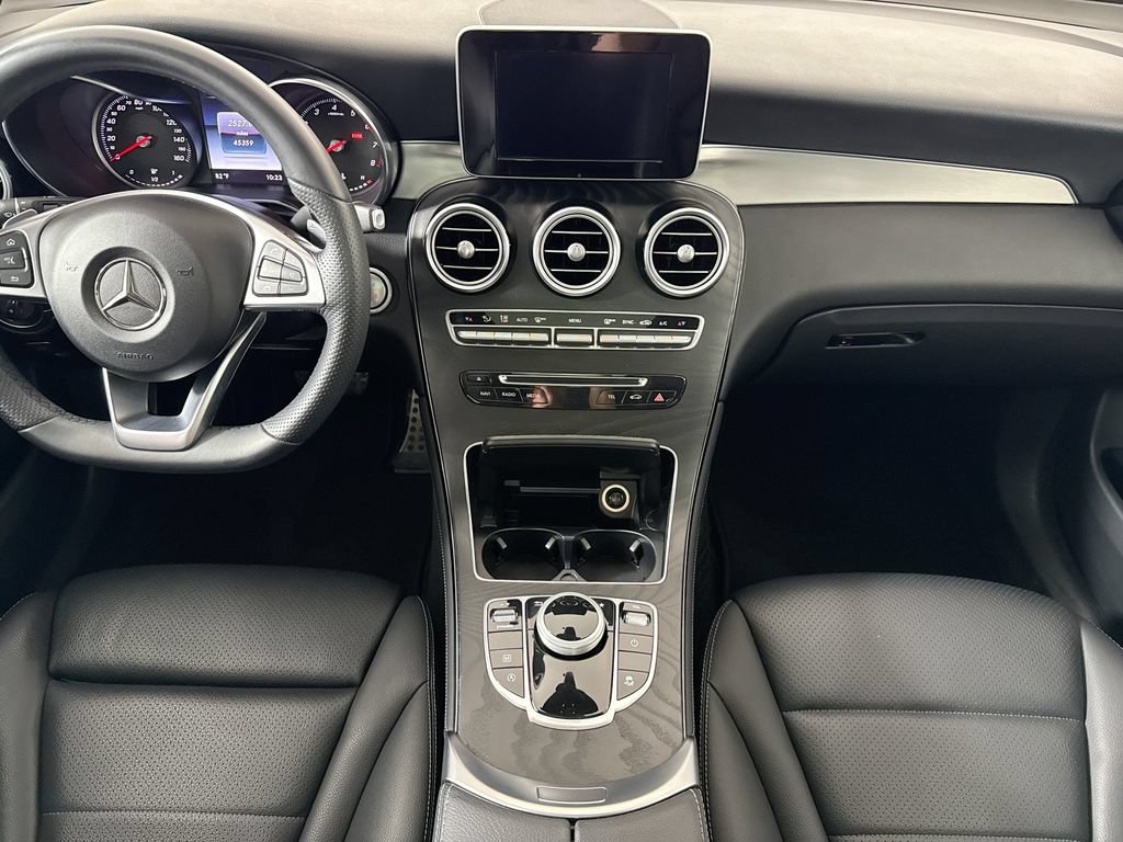 Used 2019 Mercedes-Benz GLC 300 image 14