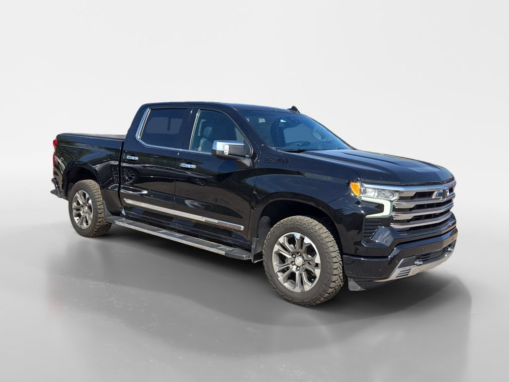 Used 2022 Chevrolet Silverado 1500 High Country w/ Z71 Off-Road Package AWD/4WD image 8