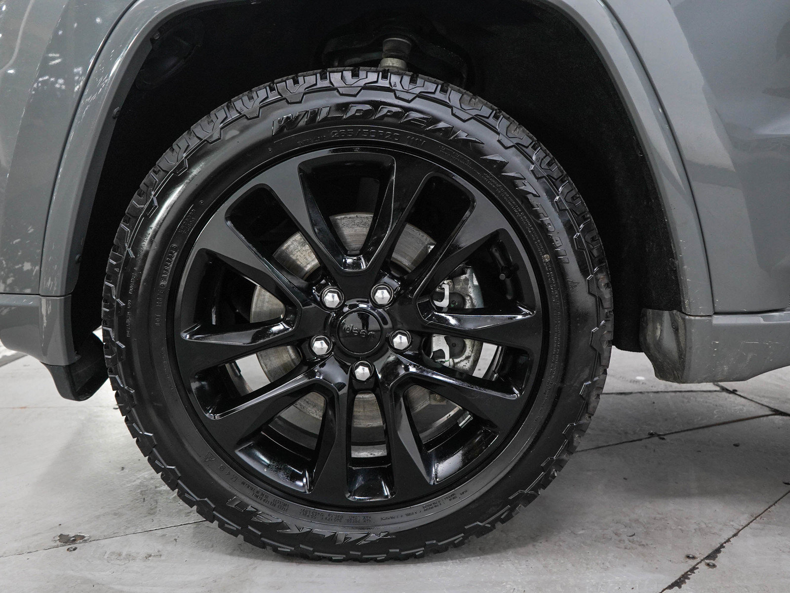 Used 2022 Jeep Grand Cherokee Laredo X AWD/4WD image 29