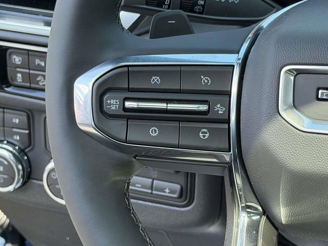 New 2026 GMC Yukon Denali w/ Denali Reserve Package AWD/4WD image 13