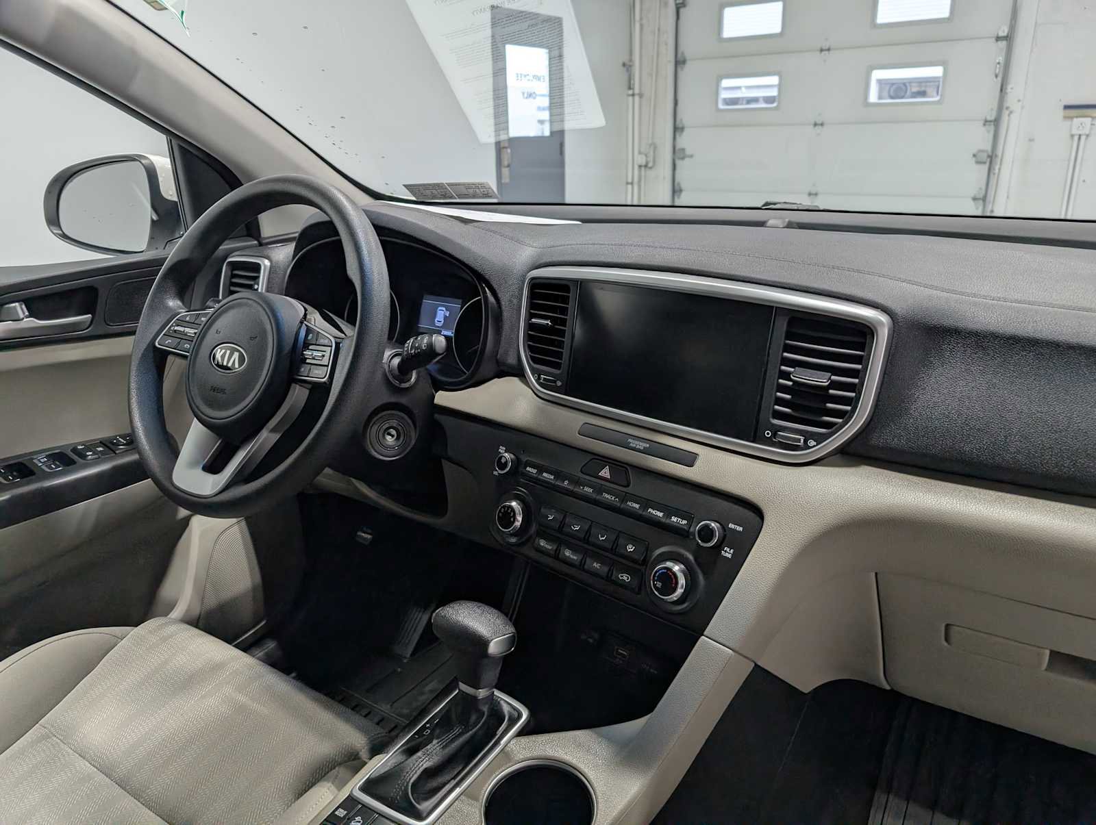 Used 2020 Kia Sportage LX AWD/4WD image 40