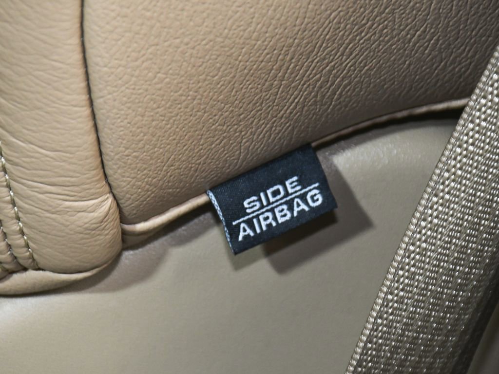 Used 2017 Ford F350 Lariat w/ Lariat Ultimate Package image 43