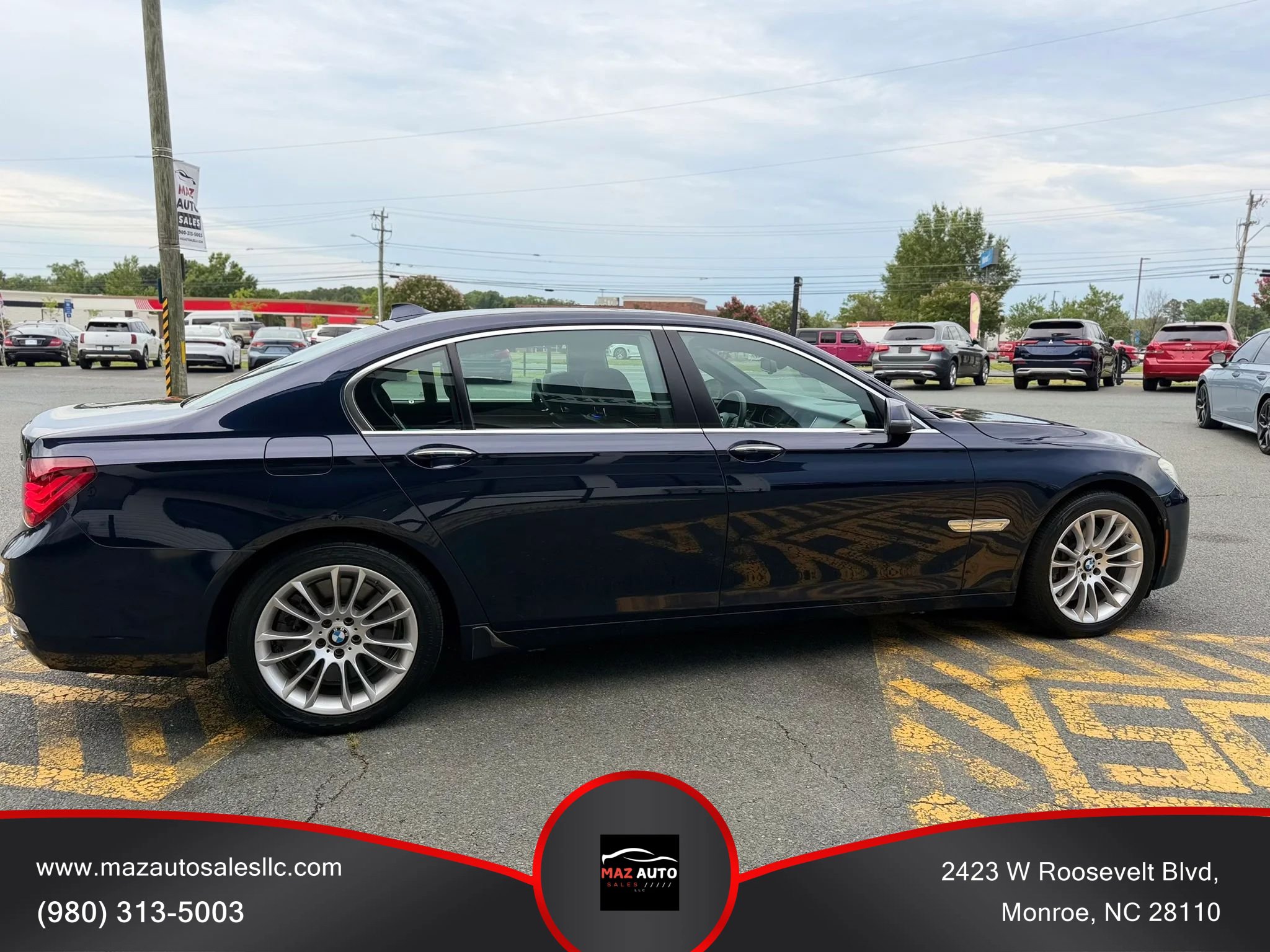 Used 2015 BMW 750Li xDrive AWD/4WD image 4