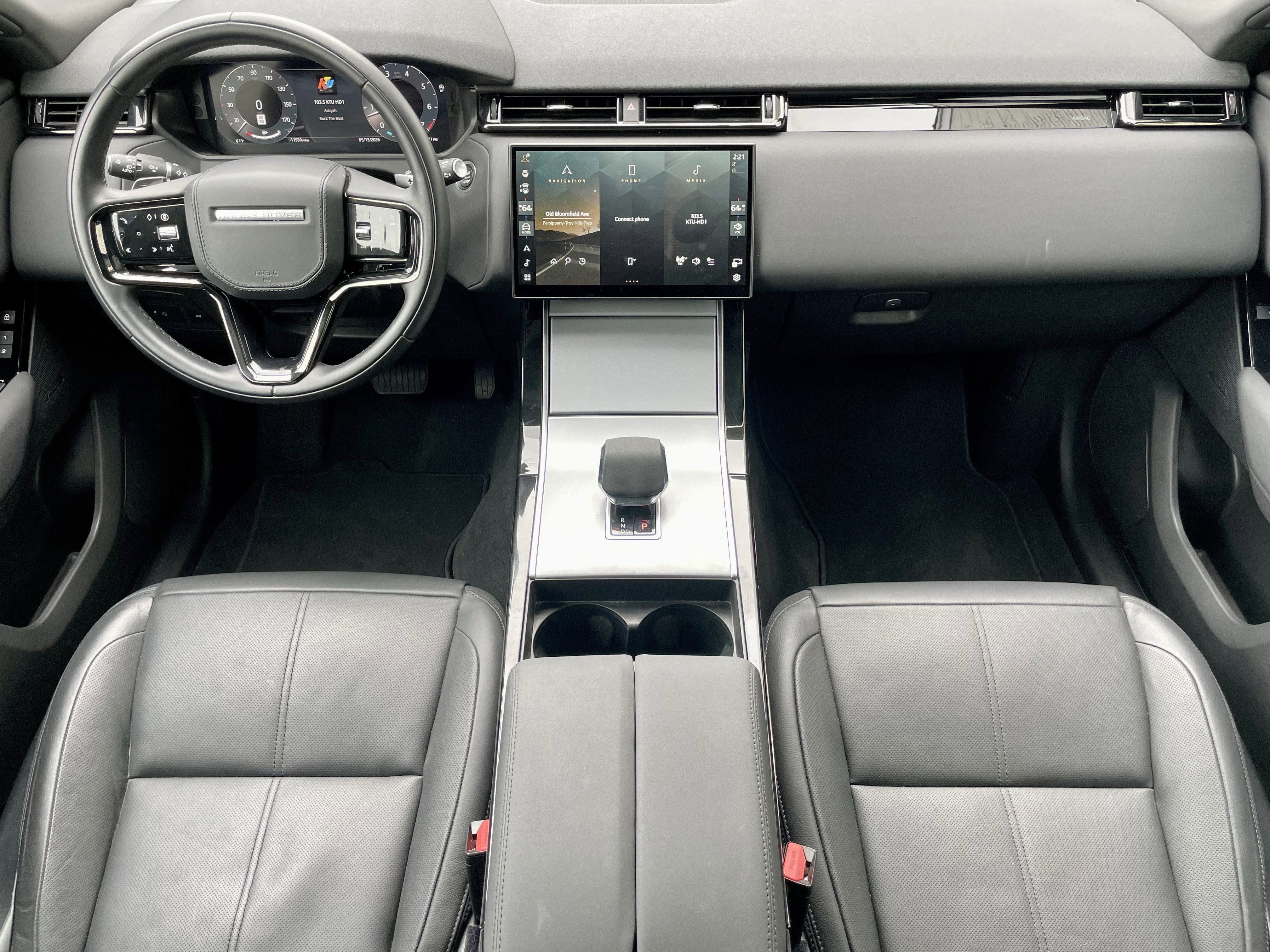 Used 2025 Land Rover Range Rover Velar S AWD/4WD image 16