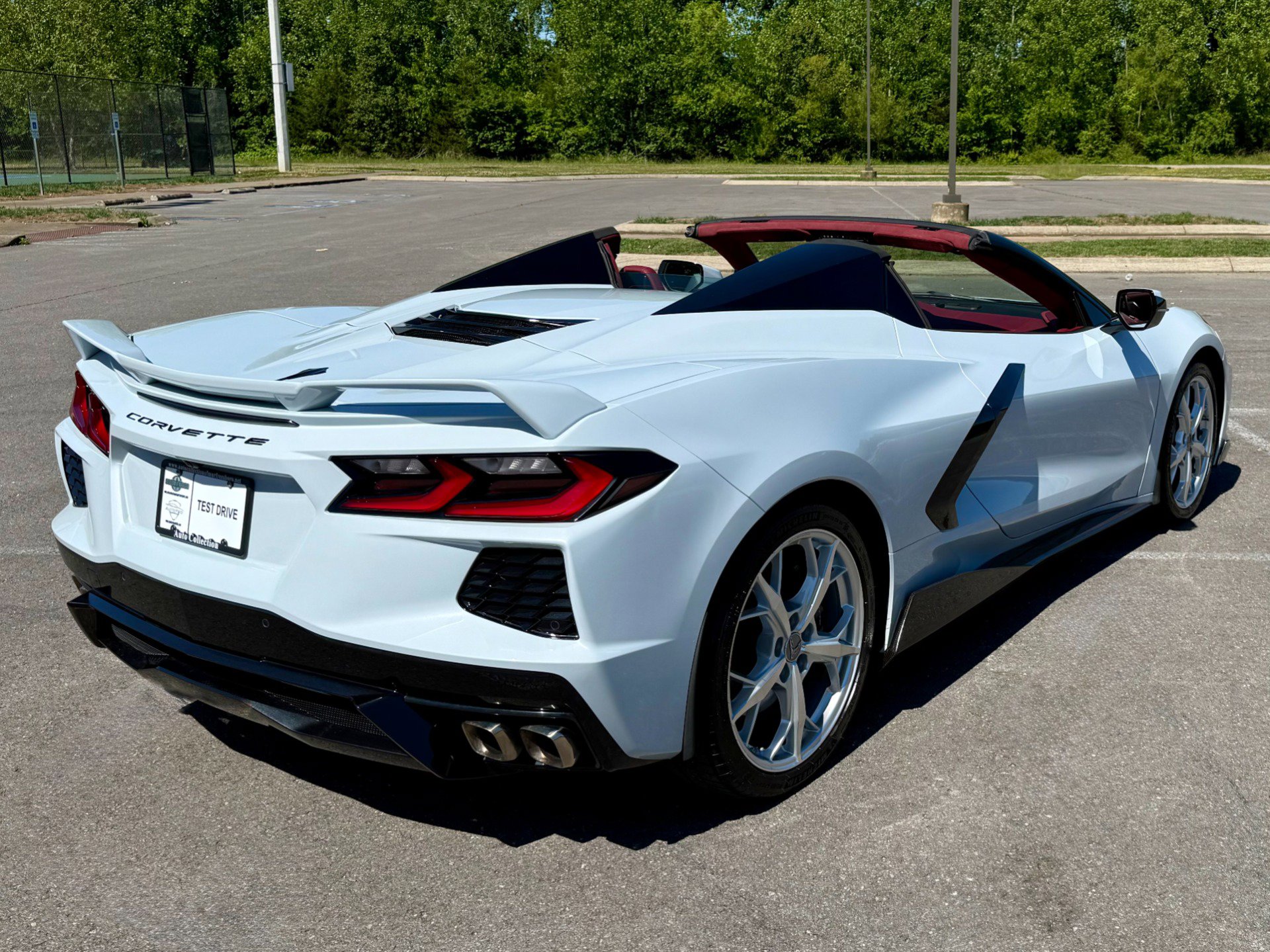 Used 2020 Chevrolet Corvette Stingray Premium Conv w/ 3LT Preferred Equipment Group RWD image 3