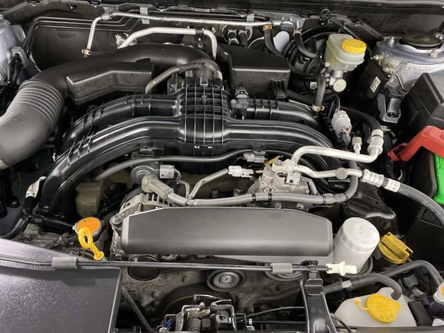 Used 2019 Subaru Crosstrek 2.0i Limited w/ Moonroof Package w/Navigation image 31